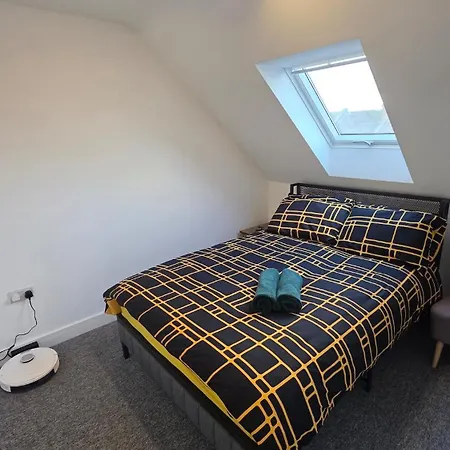 Causeway Flat In Fishponds 公寓