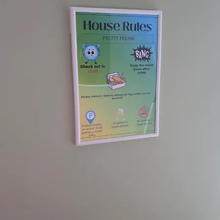 Causeway Flat In Fishponds Bristol