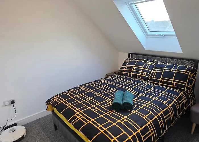 Causeway Flat In Fishponds شقة