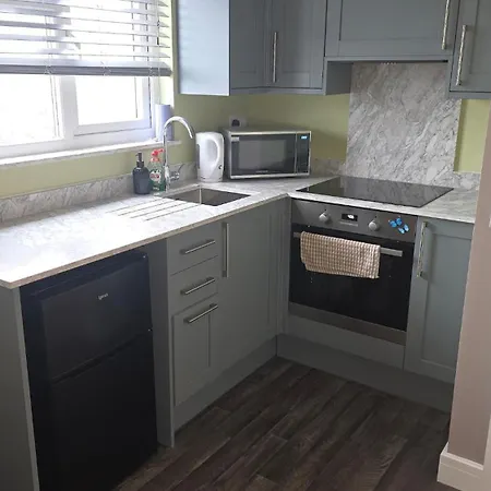 Lägenhet Causeway Flat In Fishponds